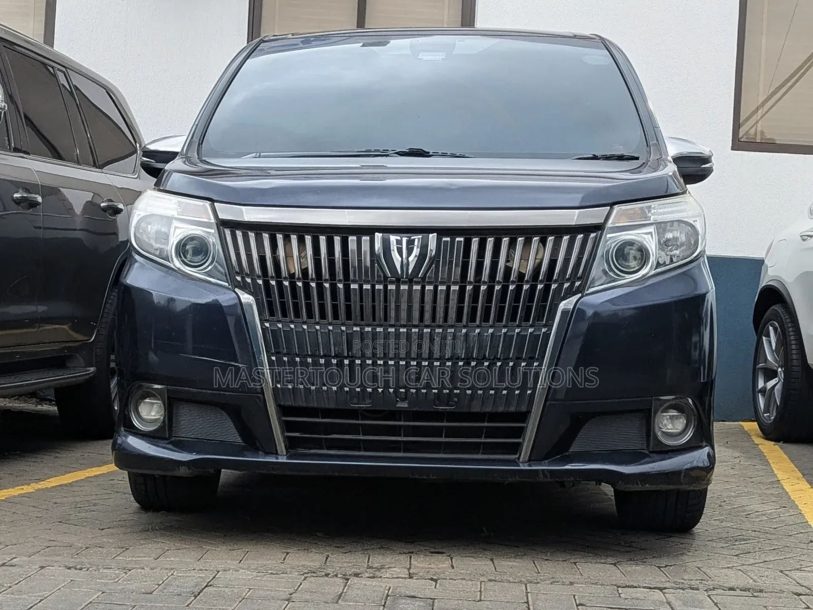 Toyota Esquire 2016 Black