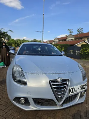 Alfa Romeo Giulietta 2012 Pearl