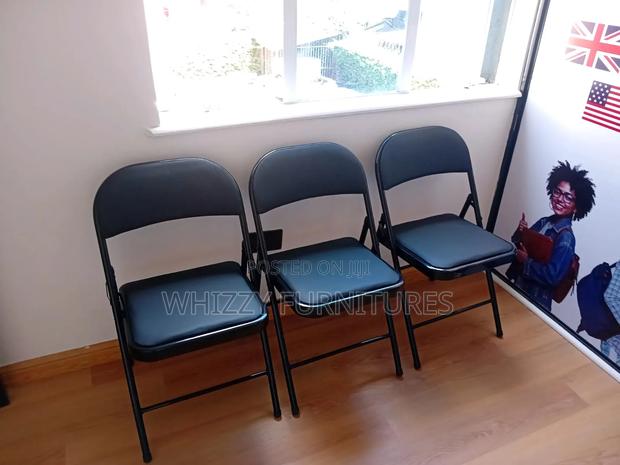 Foldable Client Waiting Chair