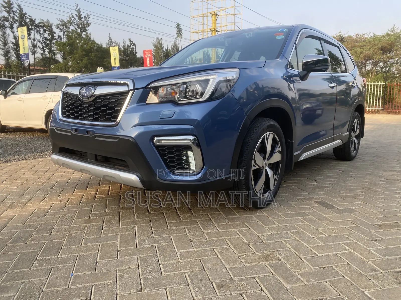 Subaru Forester Premium AWD 2019 Blue