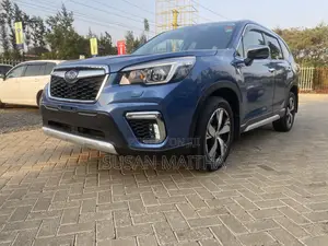 Subaru Forester Premium AWD 2019 Blue