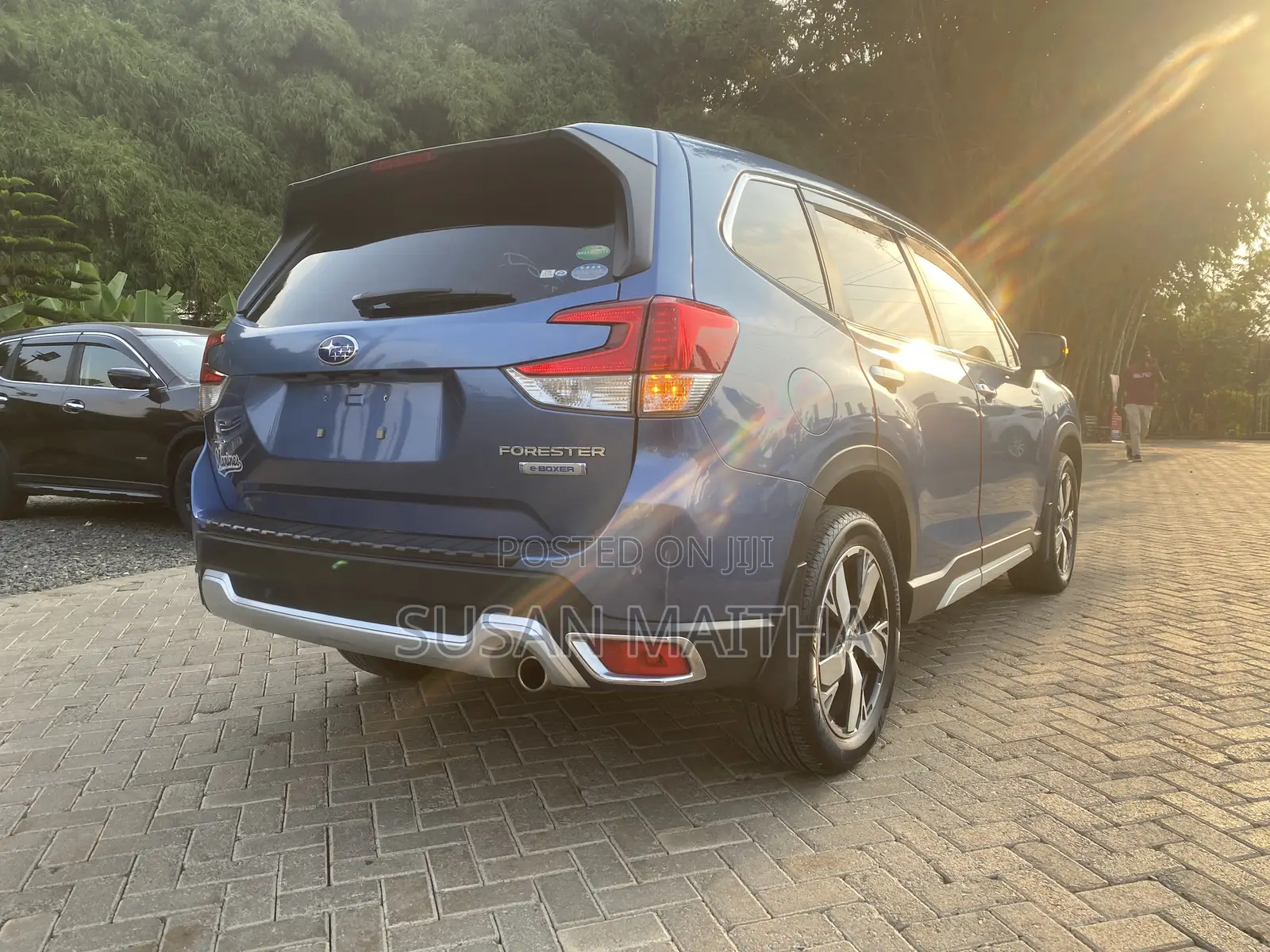Subaru Forester Premium AWD 2019 Blue