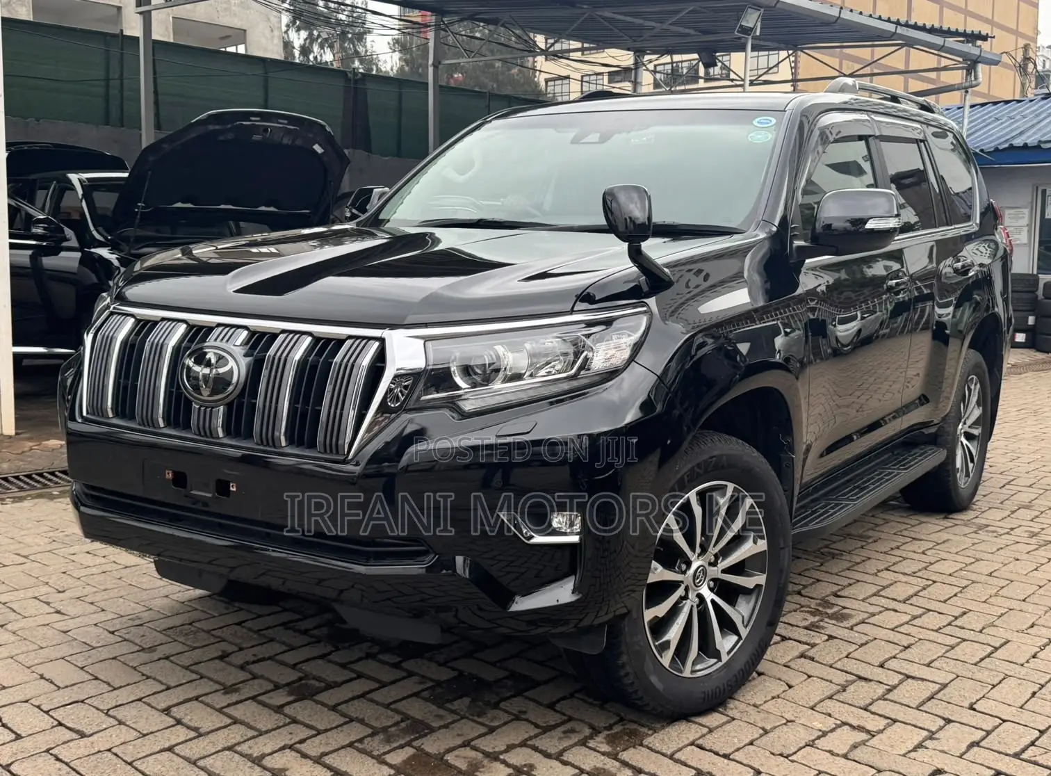 Toyota Land Cruiser Prado 2.8 2019 Matt Black