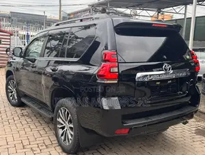 Toyota Land Cruiser Prado 2.8 2019 Matt Black