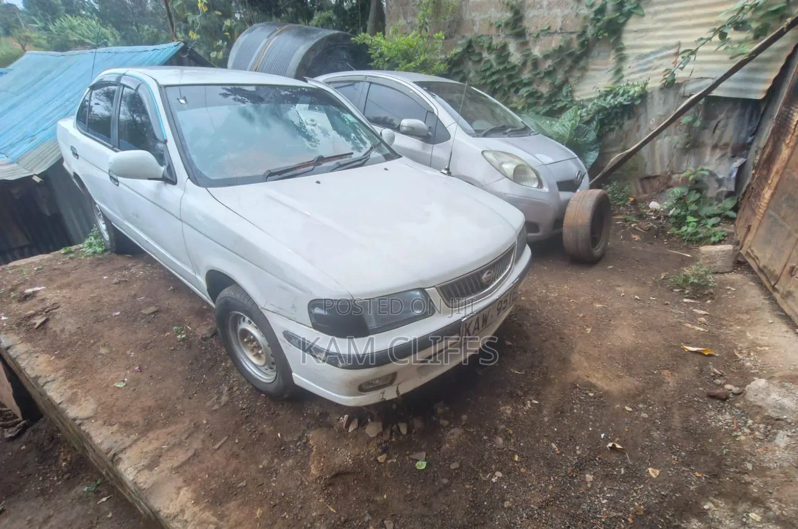 Nissan Sunny 1997 White