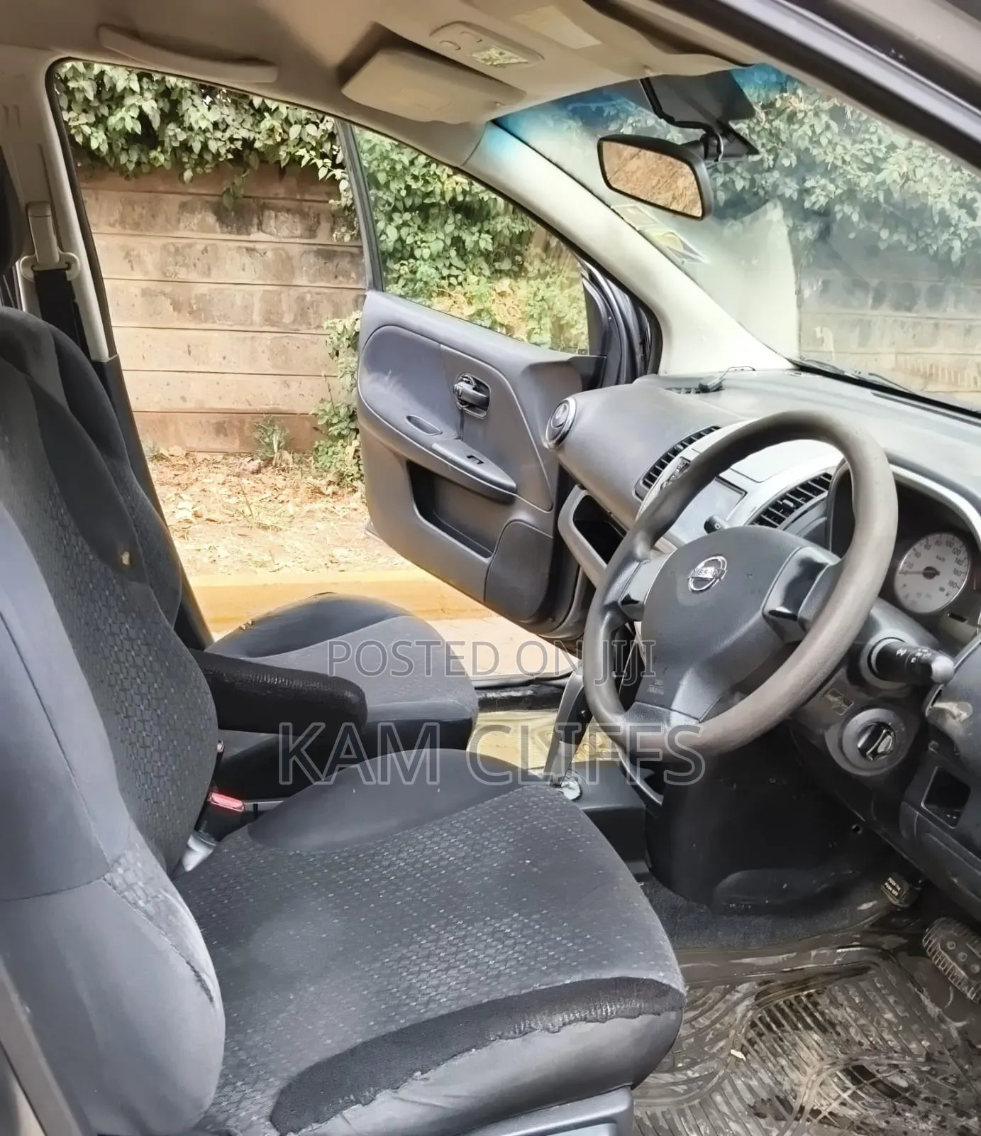 Nissan Note 1.4 2012 Gray