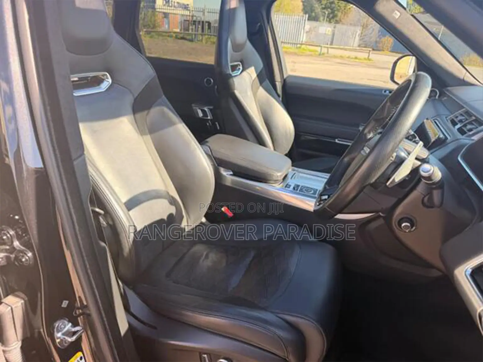Land Rover Range Rover Sport SVR 4x4 2020 Black