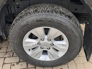 Toyota Hilux Revo Double Cab Deisel 2.4 AWD 2020 Black