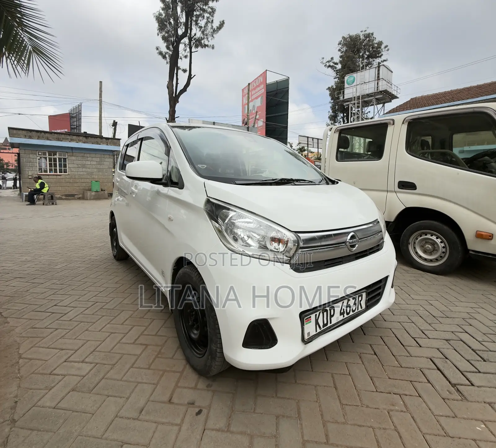 Nissan Dayz 2017 White