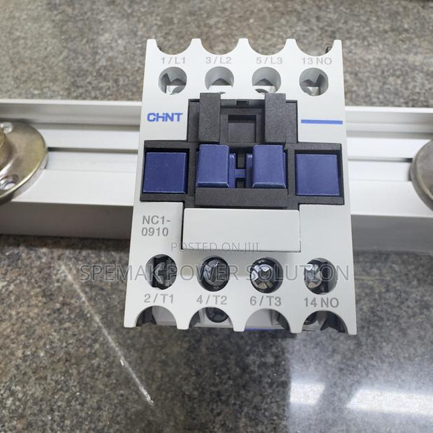 25a 3 Pole Contactor Nc1-0910