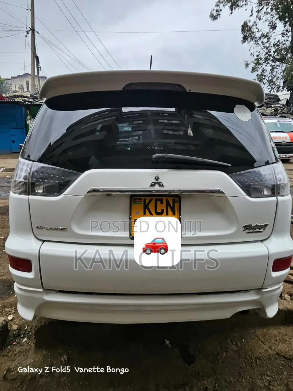Mitsubishi Outlander 2010 White
