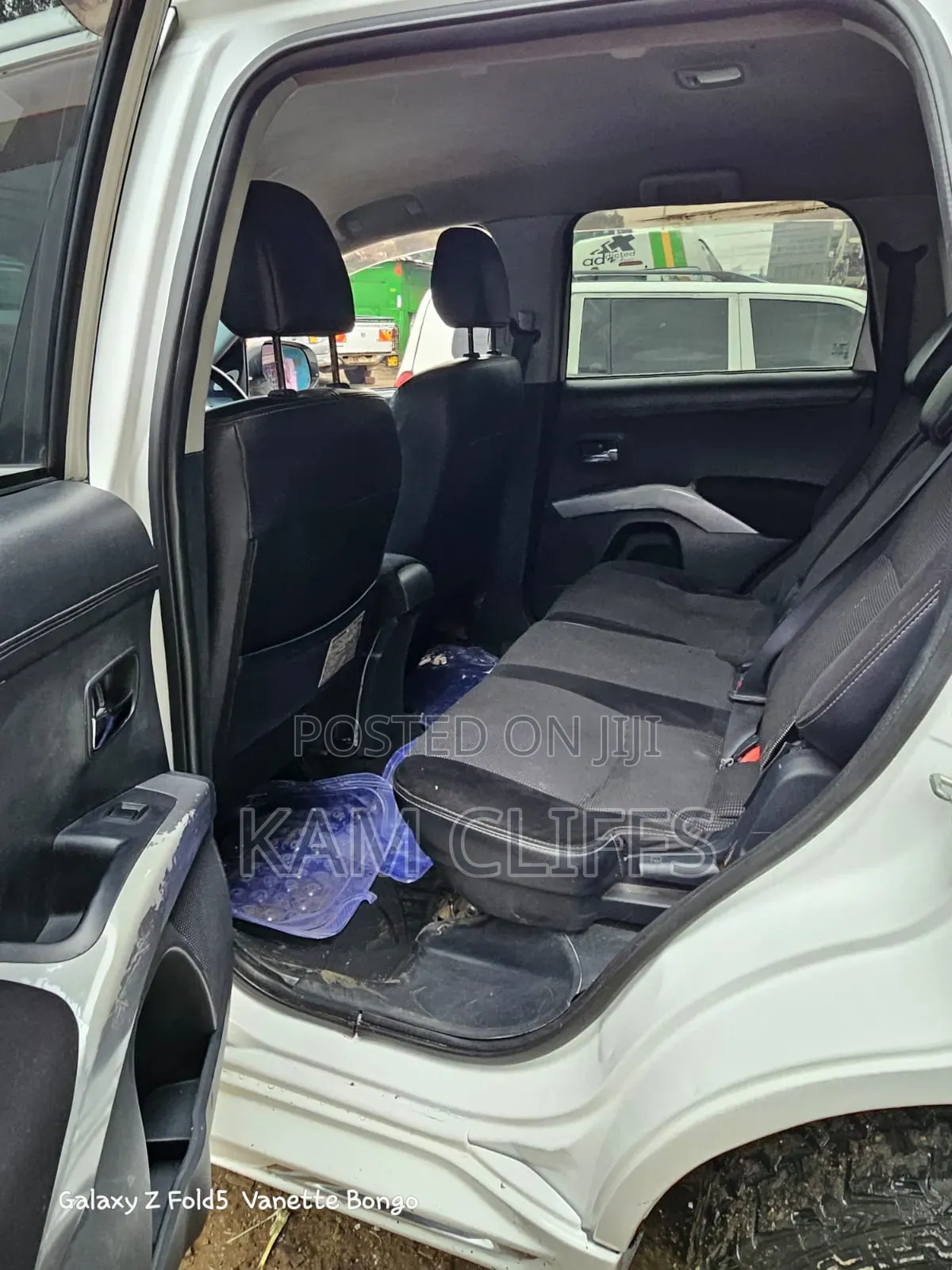 Mitsubishi Outlander 2010 White
