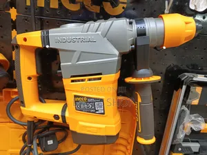 1800w Ingco Rotary Hammer Drill