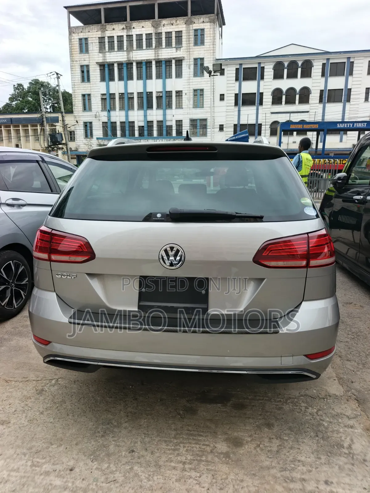 Volkswagen Golf Variant 2020 Gold