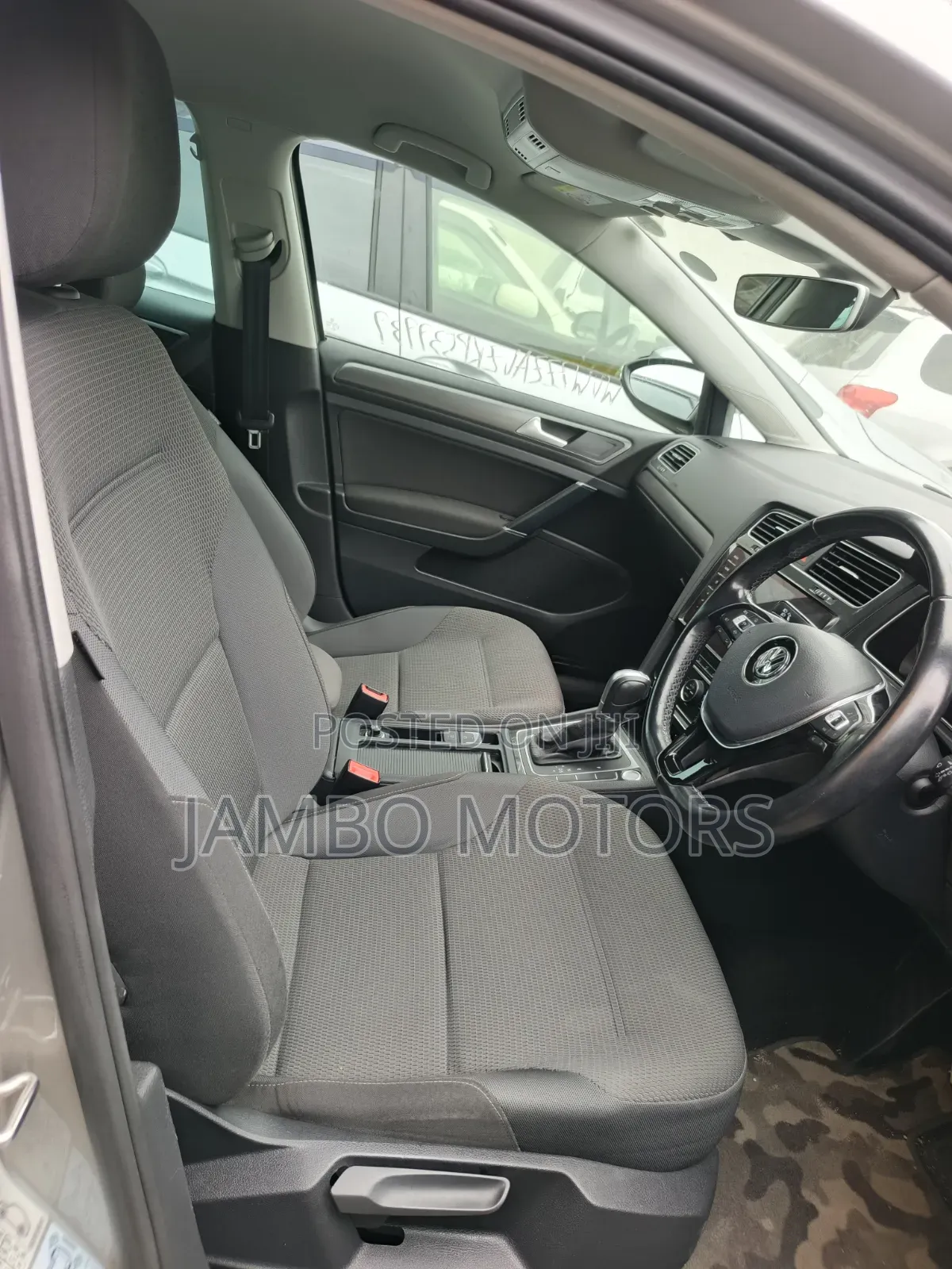 Volkswagen Golf Variant 2020 Gold