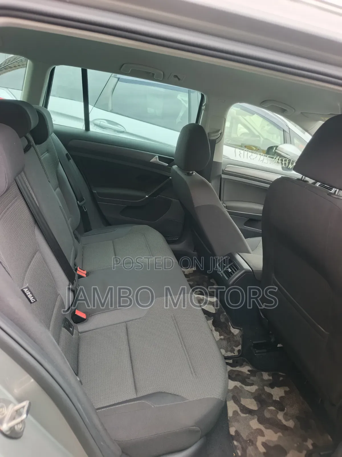 Volkswagen Golf Variant 2020 Gold