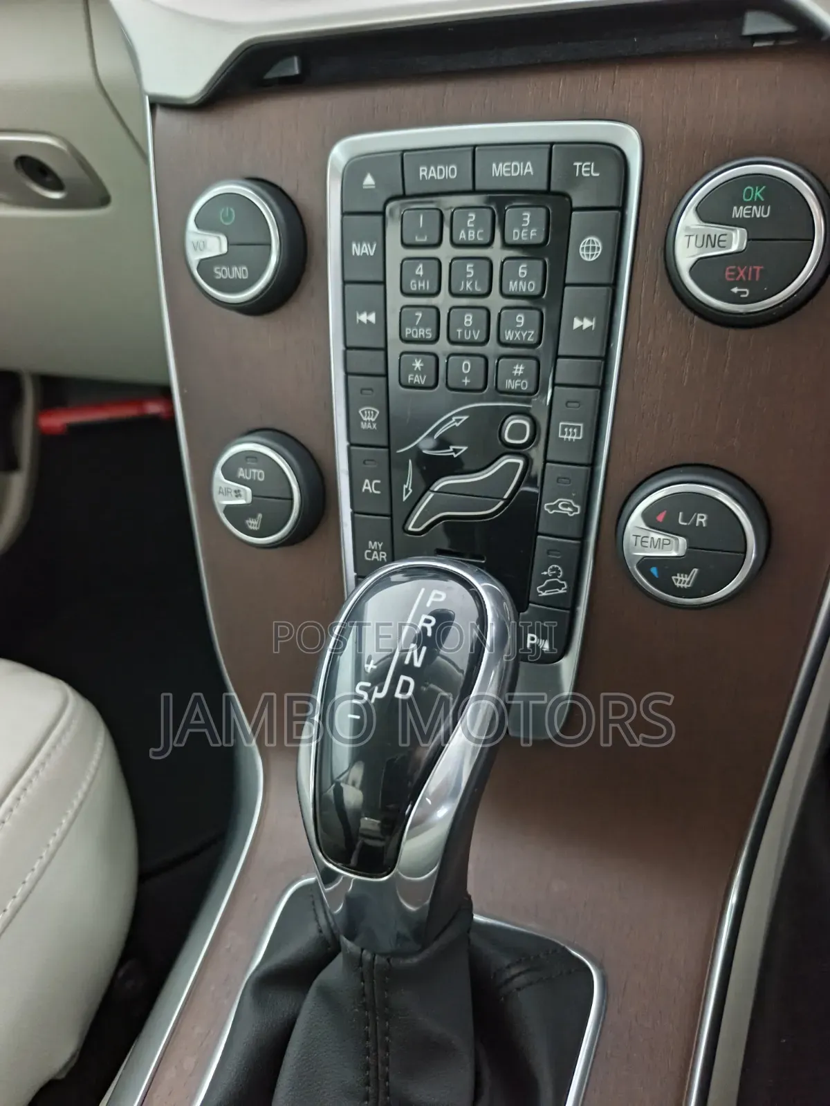 Volvo V40 2019 Blue