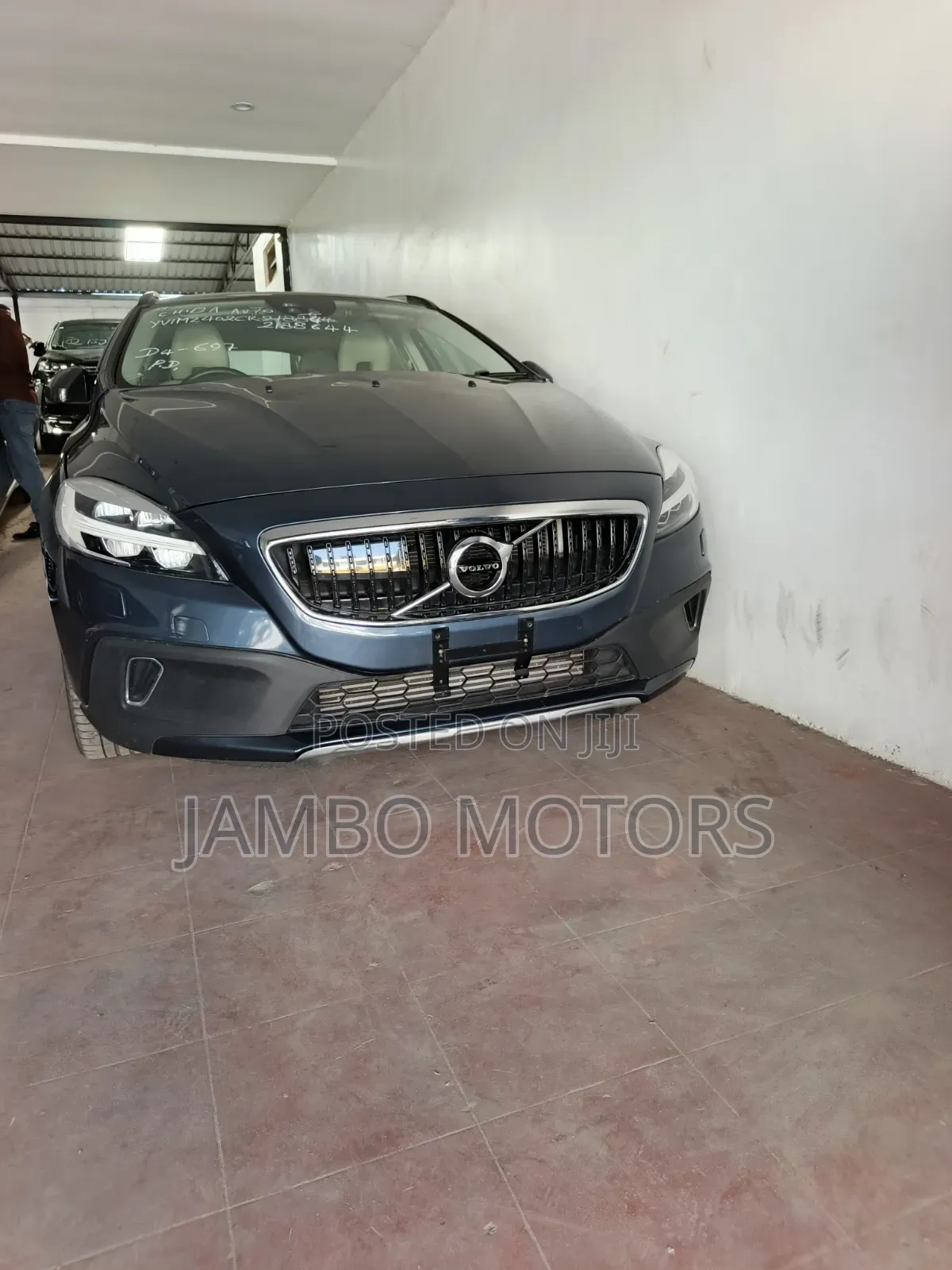 Volvo V40 2019 Blue