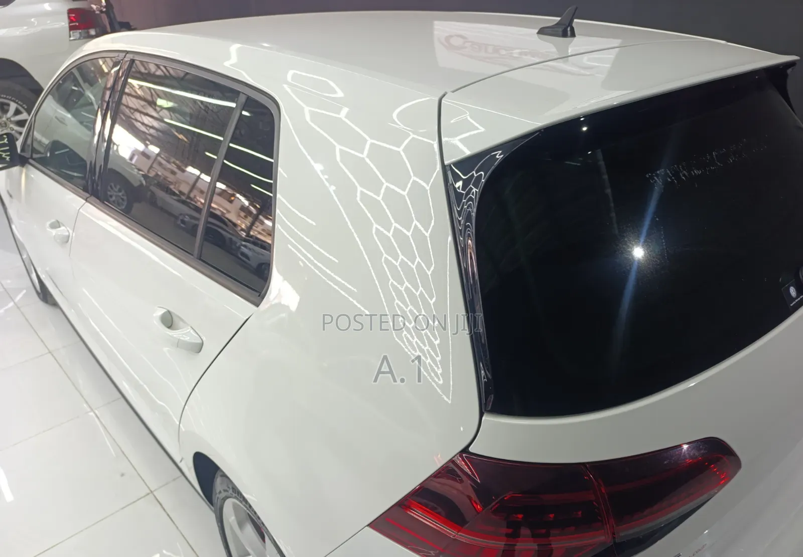 Volkswagen Golf 2019 Pearl
