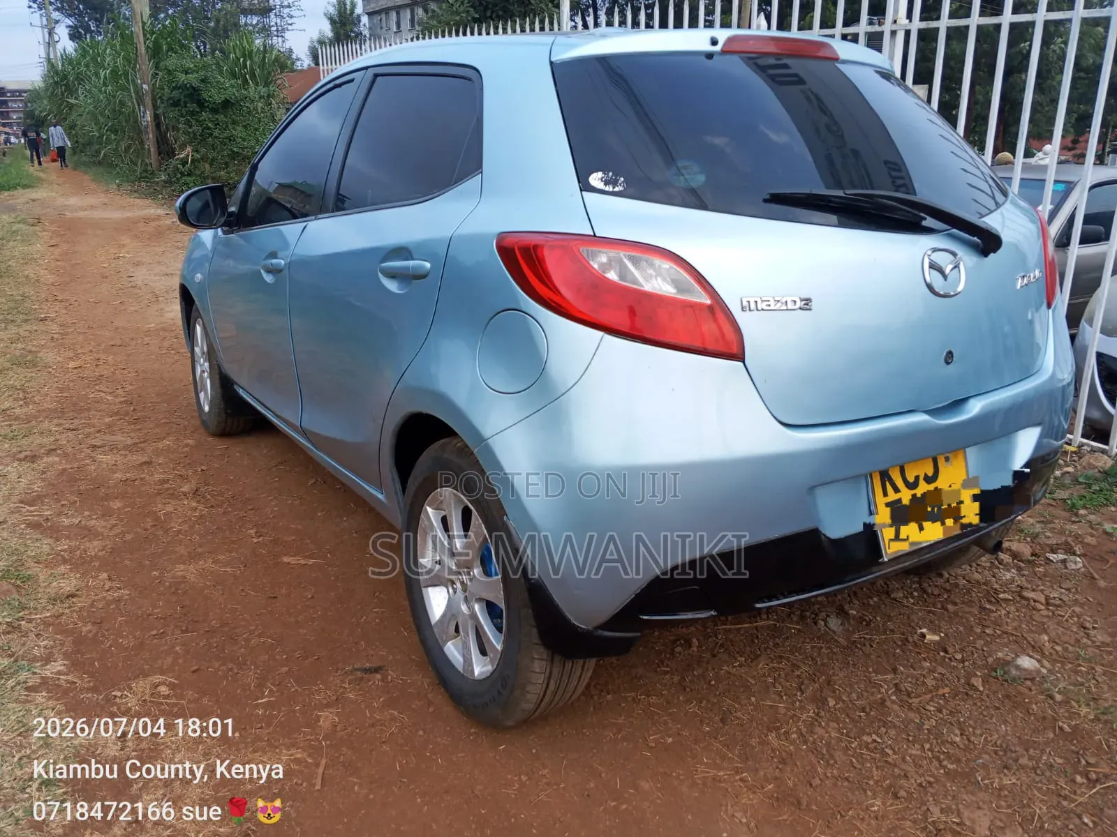 Mazda Demio 2009 Blue
