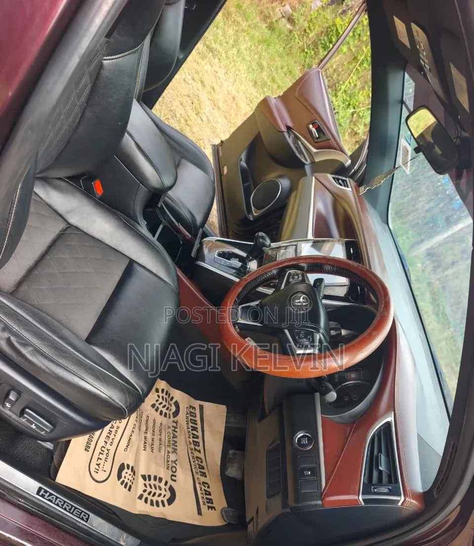 Toyota Harrier 2.0 2014 Burgundy