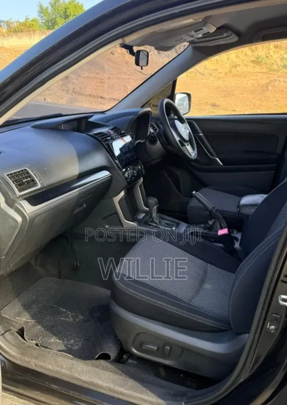 Subaru Forester 2016 Black