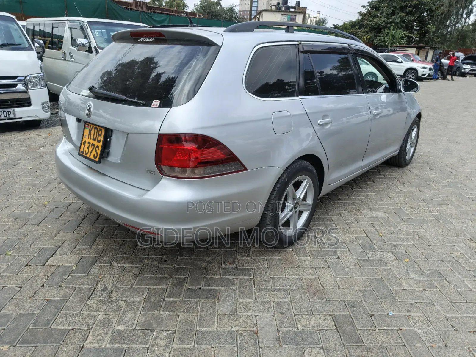 Volkswagen Golf 2012 Silver