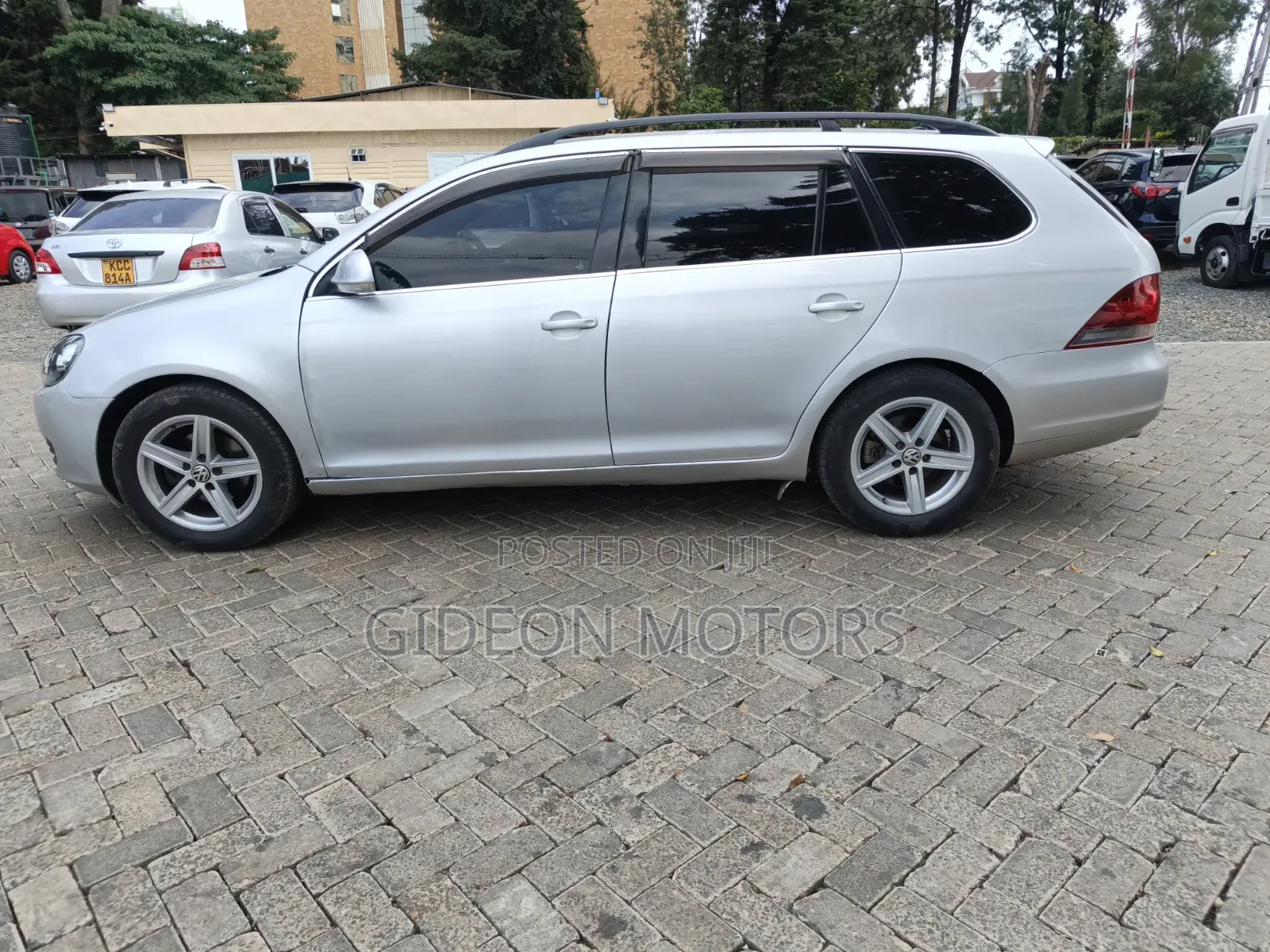 Volkswagen Golf 2012 Silver