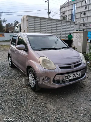 Toyota Passo 2015 Gray