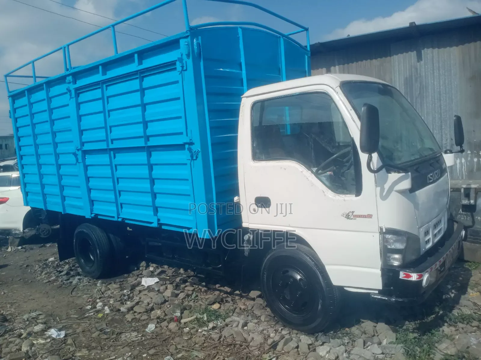 Isuzu Lorry for Sale