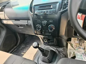 Isuzu D-MAX 2022 White