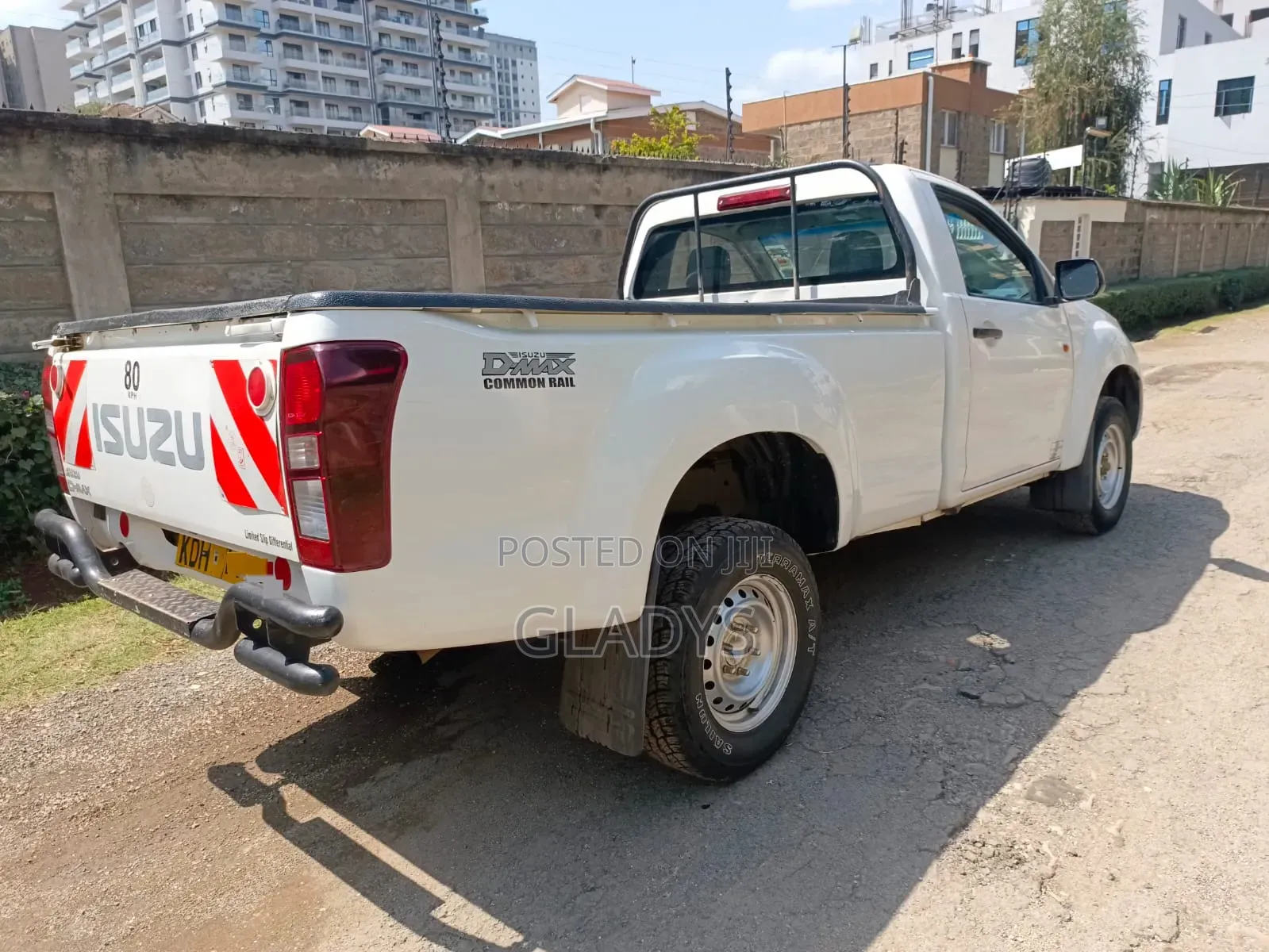 Isuzu D-MAX 2022 White