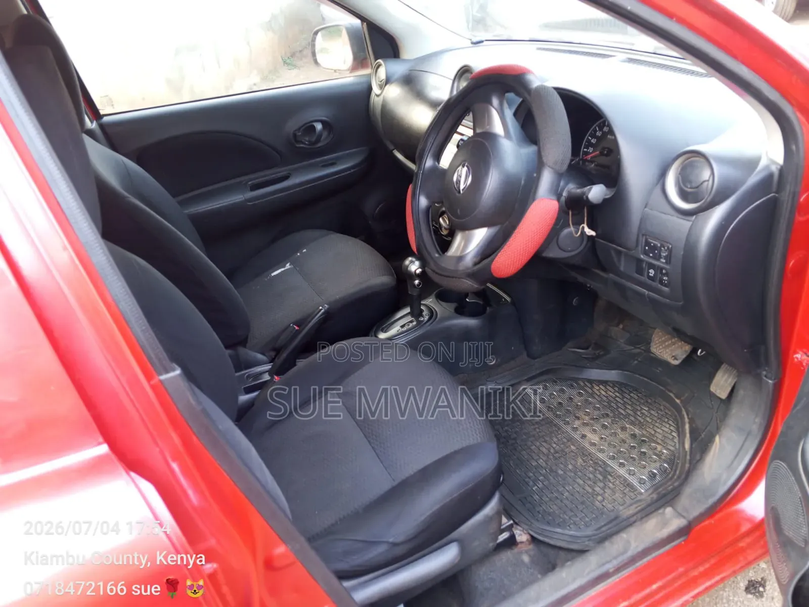 Nissan March 2011 Red