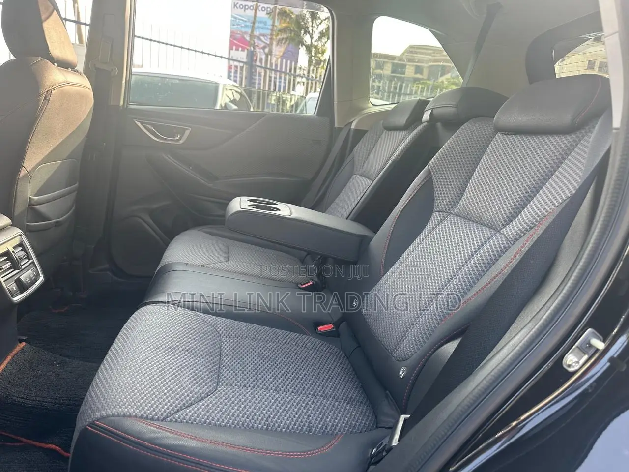 Subaru Forester Premium AWD 2020 Black