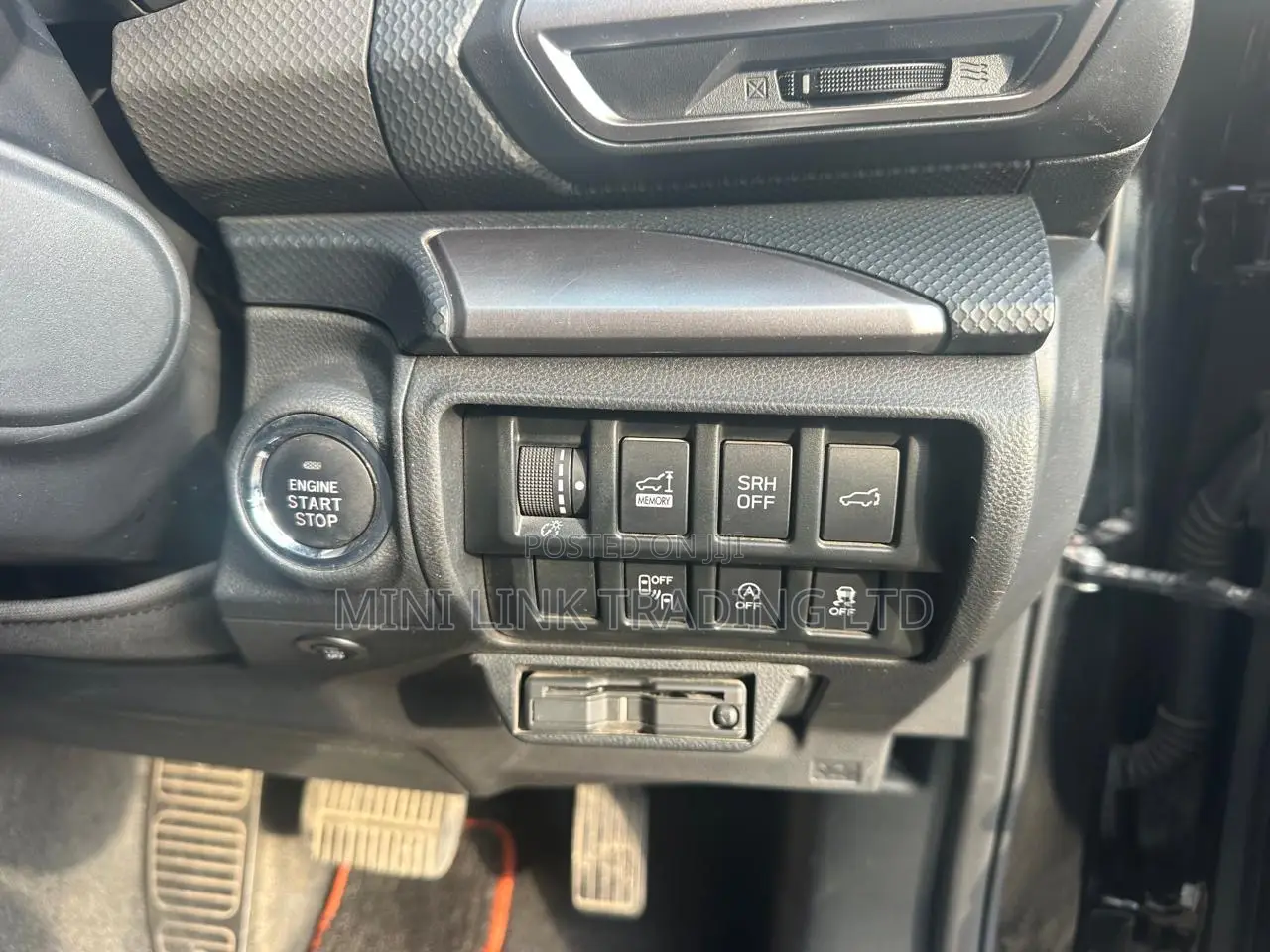 Subaru Forester Premium AWD 2020 Black