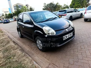 Toyota Passo 2012 Black