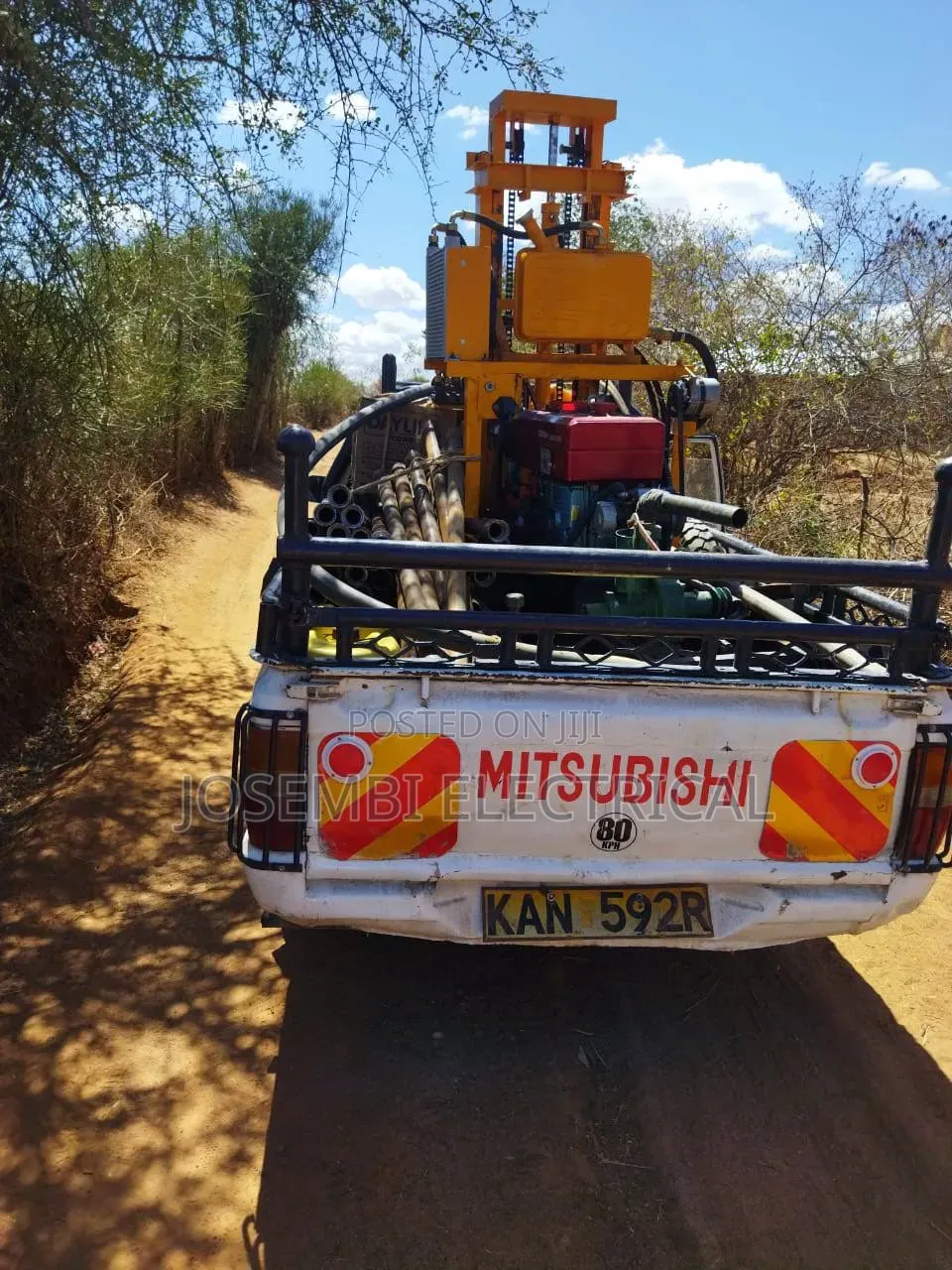Mitsubishi L200 2001 White