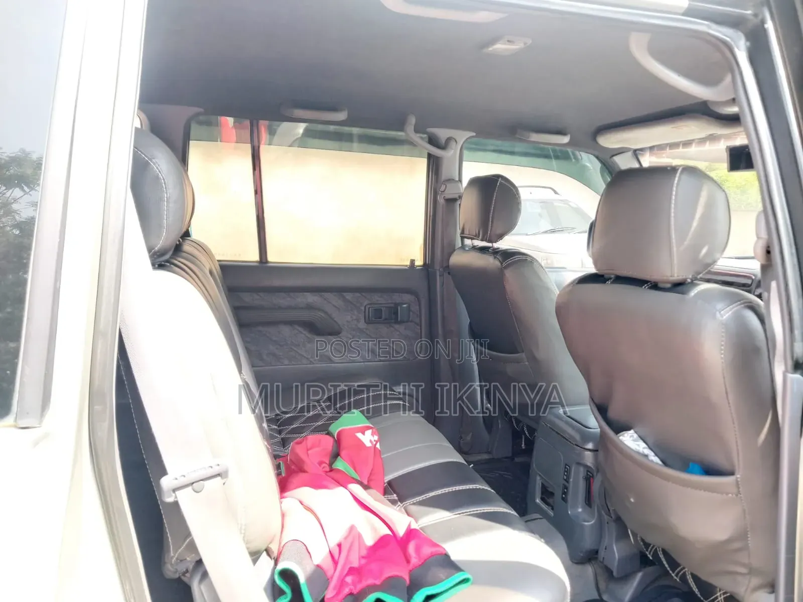 Toyota Land Cruiser Prado 1999 Off white