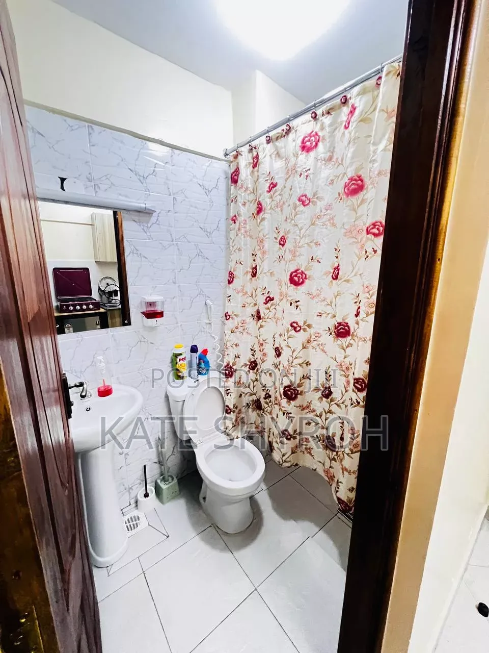 Studio Airbnb in Ngara Close to Kicd on Murang'a Road