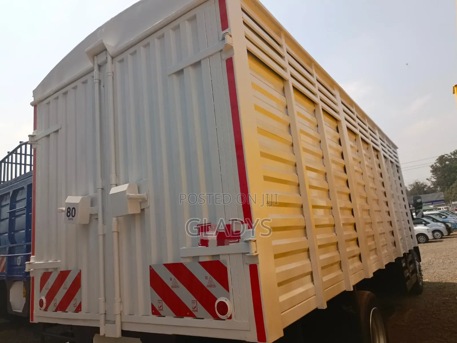 Mitsubishi Fuso F1 Year 2021