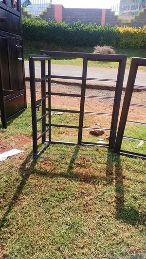 3by2.5 Metallic Window Frames