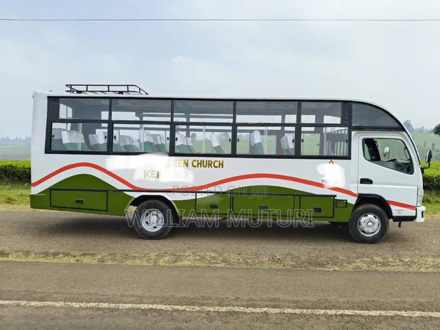Mitsubishi Fuso Rosa 2018 White - thumbnail 7