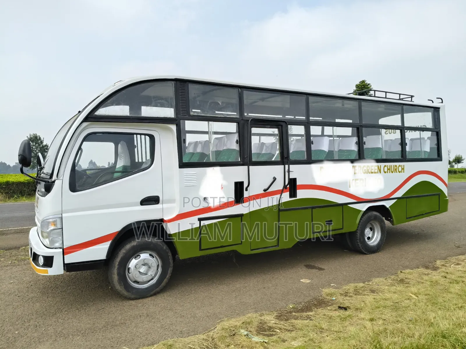 Mitsubishi Fuso Rosa 2019 White