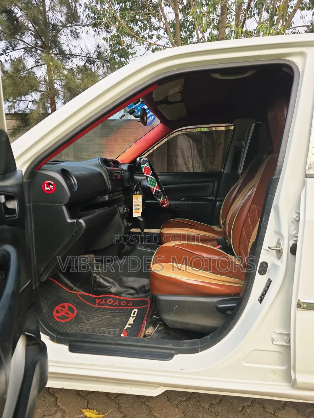 Toyota Succeed SV Premium 2014 White