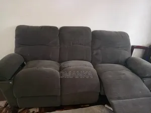 Recliner Sofa Set / Couch