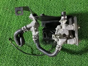 Mistubishi Outlander Phev Water Pump.