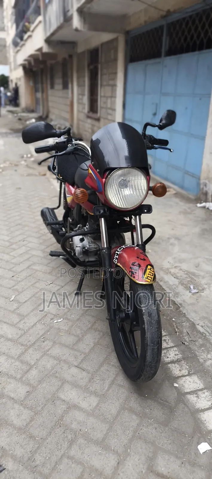 Bajaj Boxer 150 UG 2021 Red