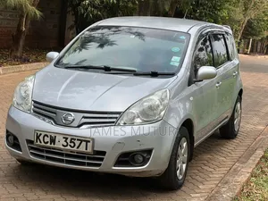 Nissan Note 2012 Silver