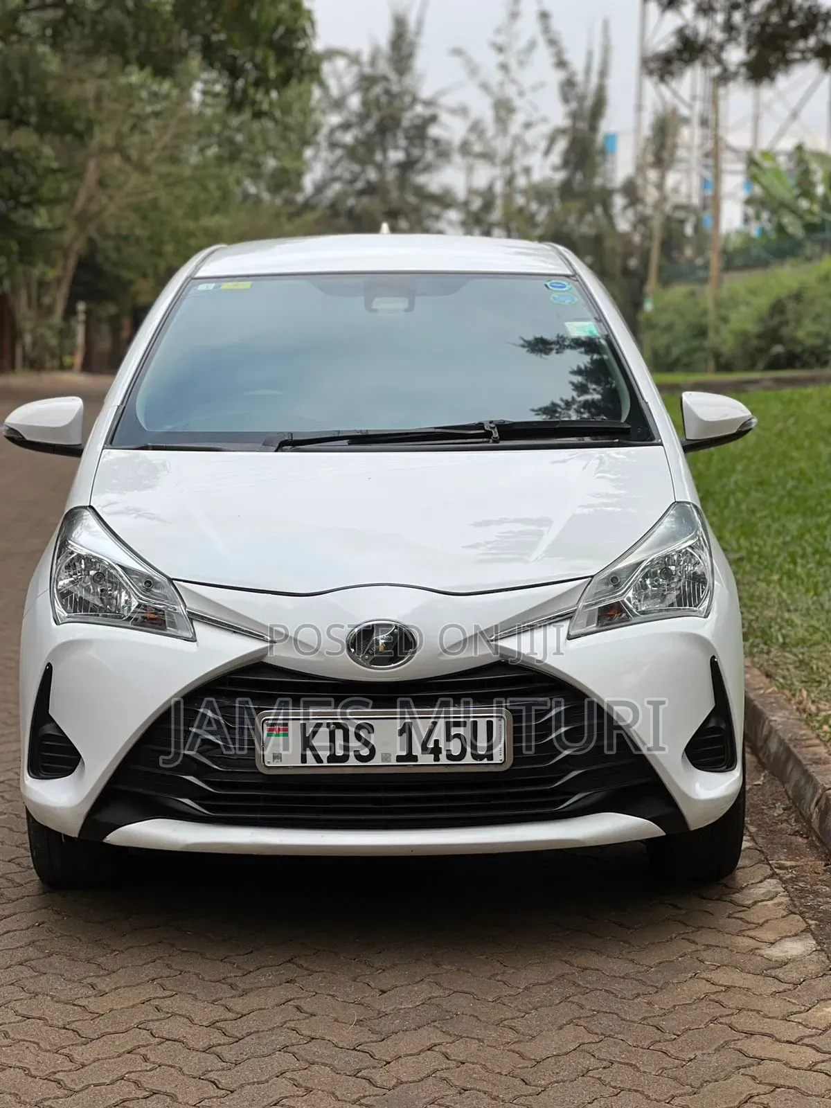 Toyota Vitz 2018 White