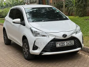 Toyota Vitz 2018 White